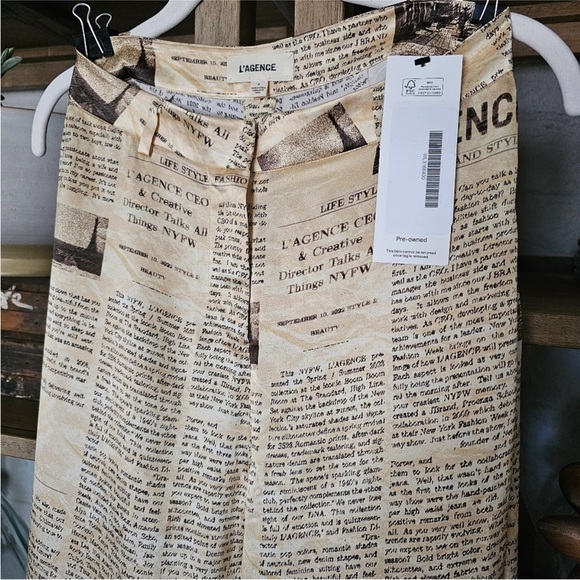 L’AGENCE black & cream newspaper print silk wide leg trousers 0 - Picture 4 of 6